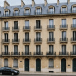 découvrez si le nu-propriétaire a le droit de vendre un bien sans l'accord de l'usufruitier et quelles sont les implications légales d'une telle démarche en droit français.