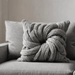 découvrez le coussin déco tendance, adopté par tous, à moins de 21€ en promotion chez maisons du monde. alliez style et confort à petit prix pour sublimer votre intérieur.