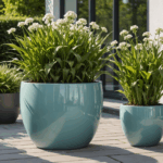 découvrez pourquoi ce cache-pot action est l'accessoire indispensable pour sublimer votre décoration extérieure et apporter une touche d'élégance à votre jardin ou balcon.