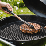 découvrez comment restaurer votre grille de barbecue en seulement 2 minutes pour seulement 1 € chez action. une astuce rapide et efficace pour une grille comme neuve à petit prix !